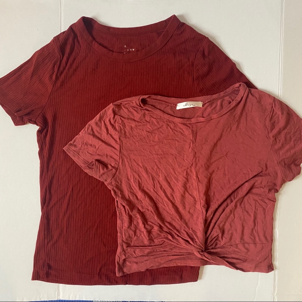Red tees bundle - Picture 2 of 2